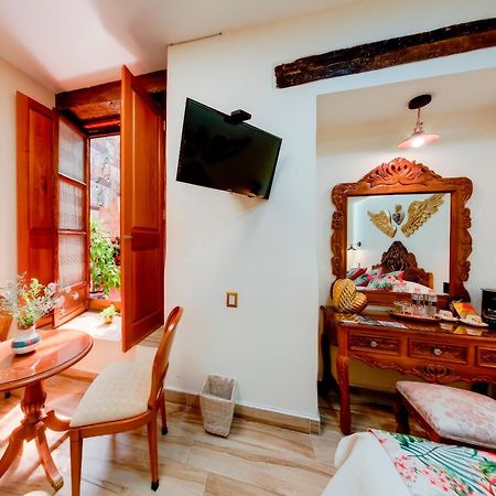 Hotel Casa Baez Pátzcuaro المظهر الخارجي الصورة