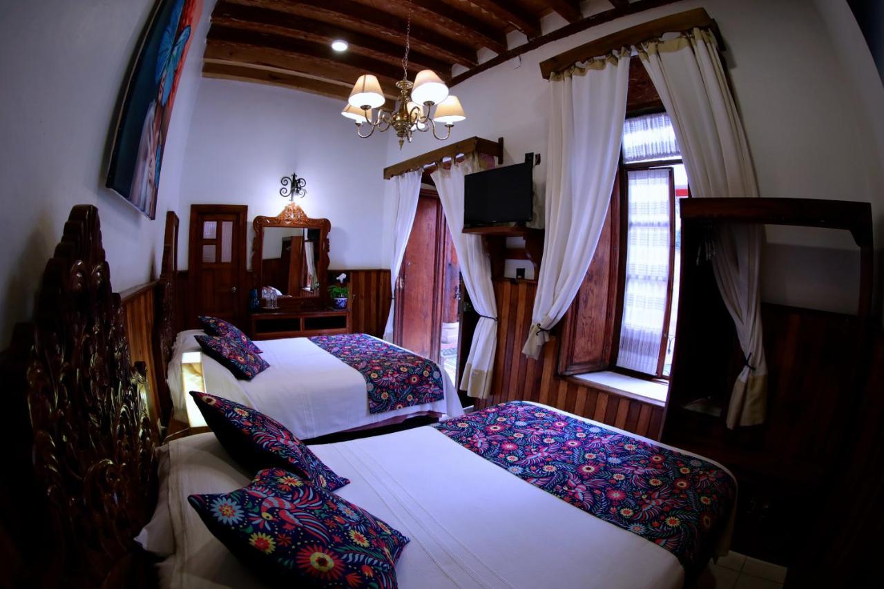 Hotel Casa Baez Pátzcuaro المظهر الخارجي الصورة