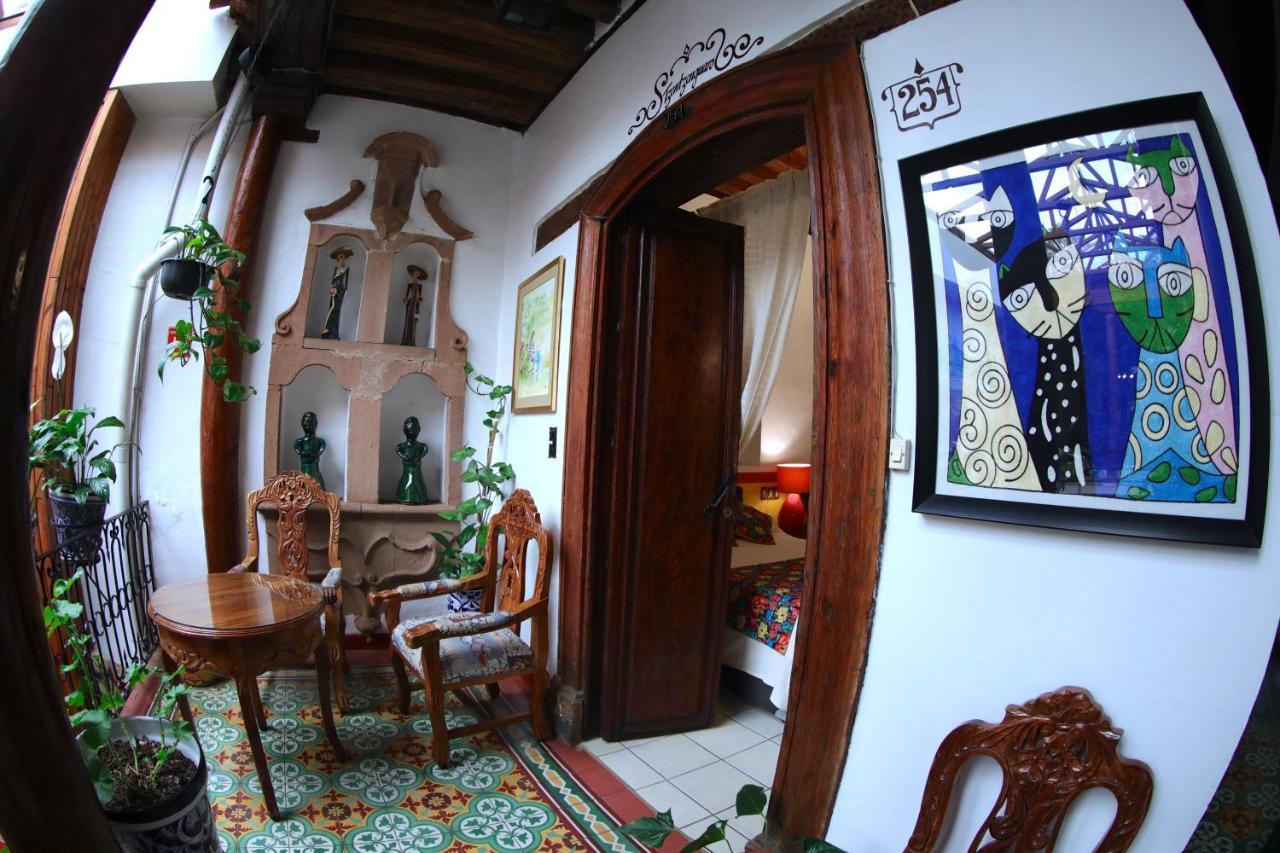 Hotel Casa Baez Pátzcuaro المظهر الخارجي الصورة