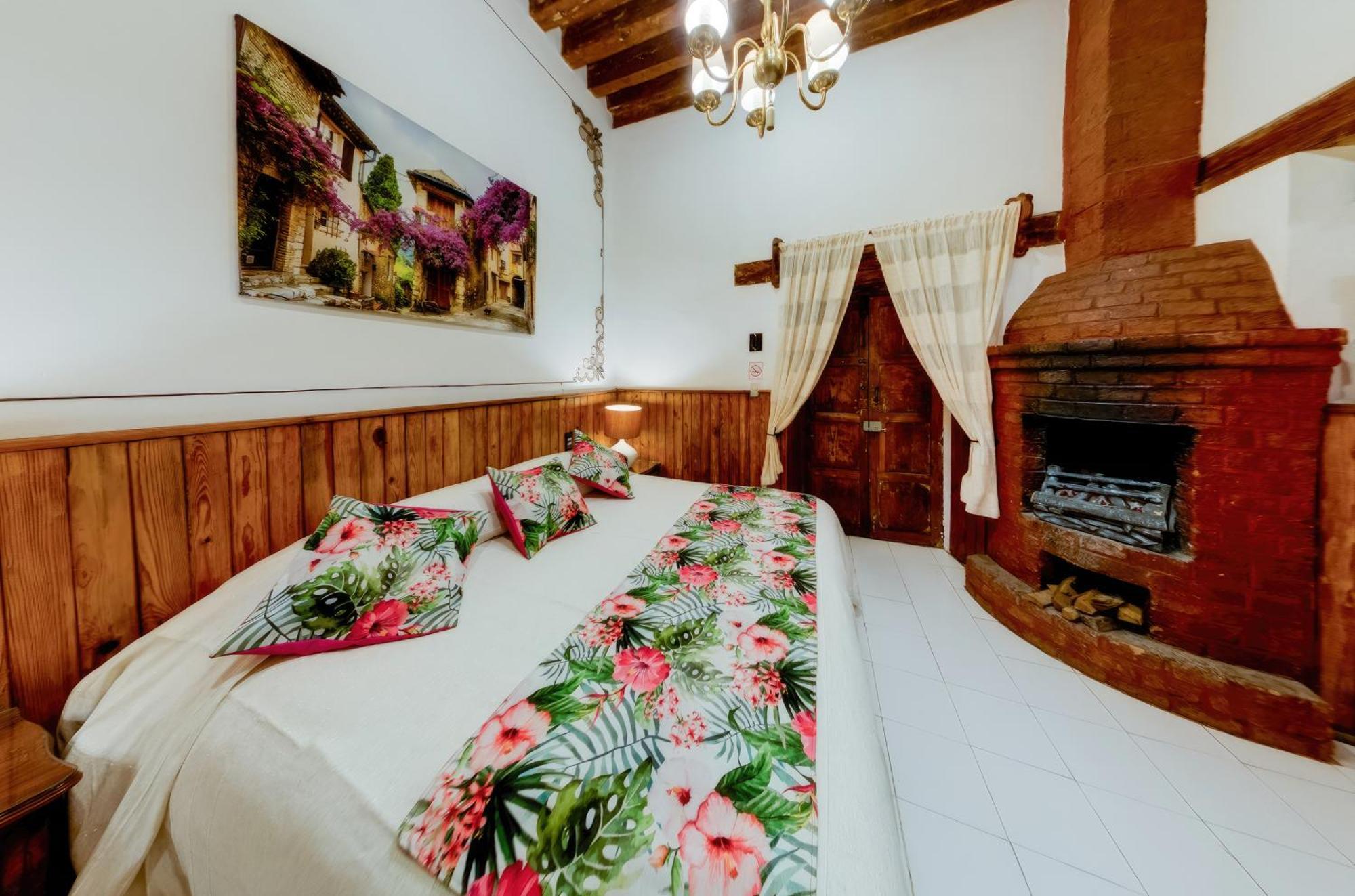Hotel Casa Baez Pátzcuaro المظهر الخارجي الصورة