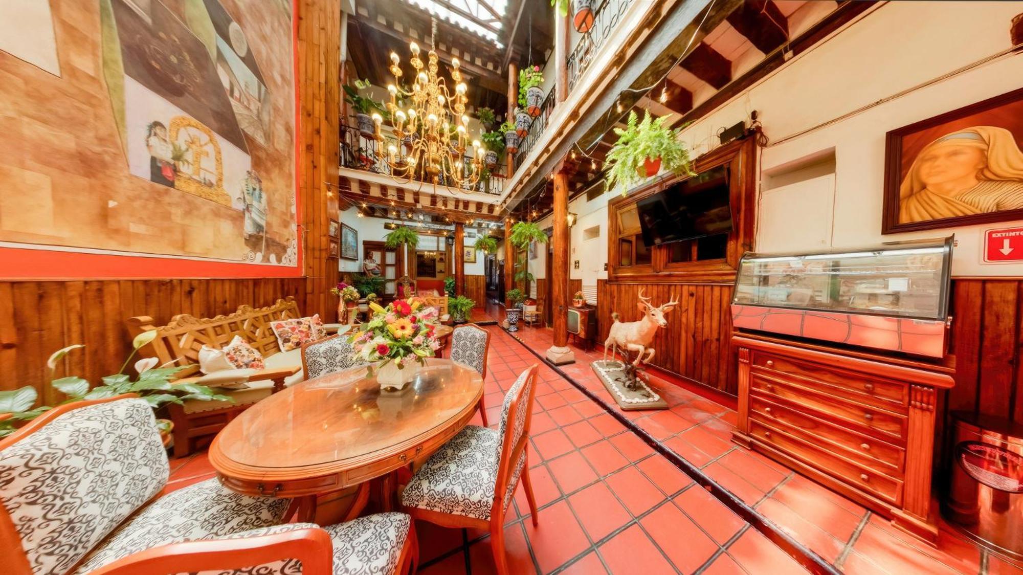 Hotel Casa Baez Pátzcuaro المظهر الخارجي الصورة